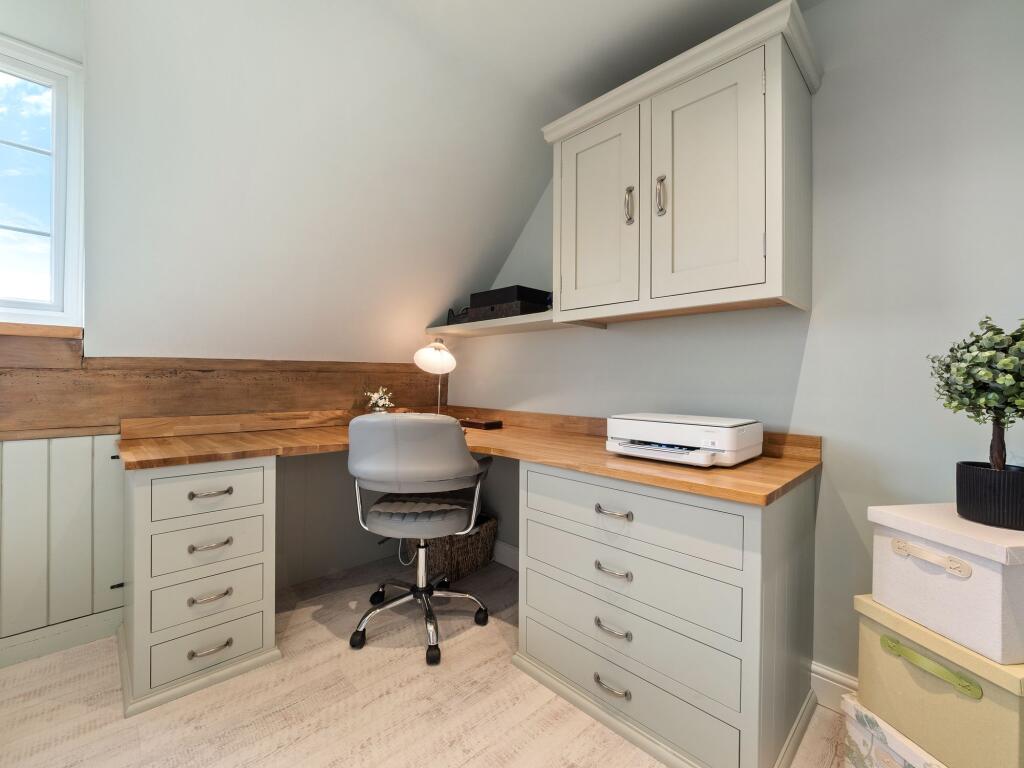 Additional image 44 of Honeybourne Road, Bidford-On-Avon, B50