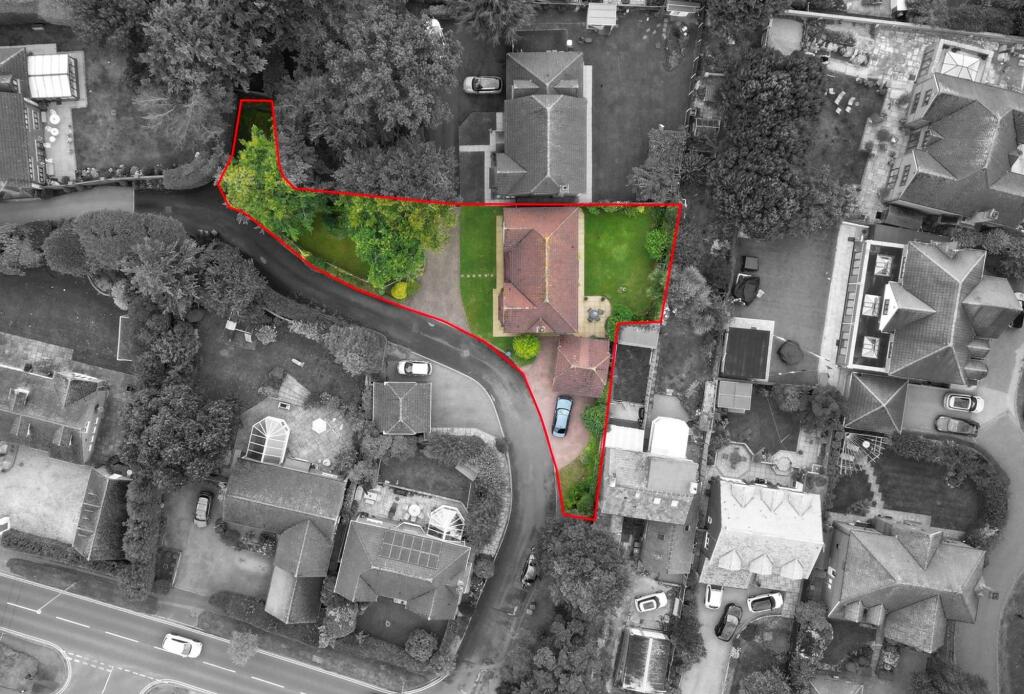 Additional image 23 of Whitford Gardens, Bromsgrove, B61