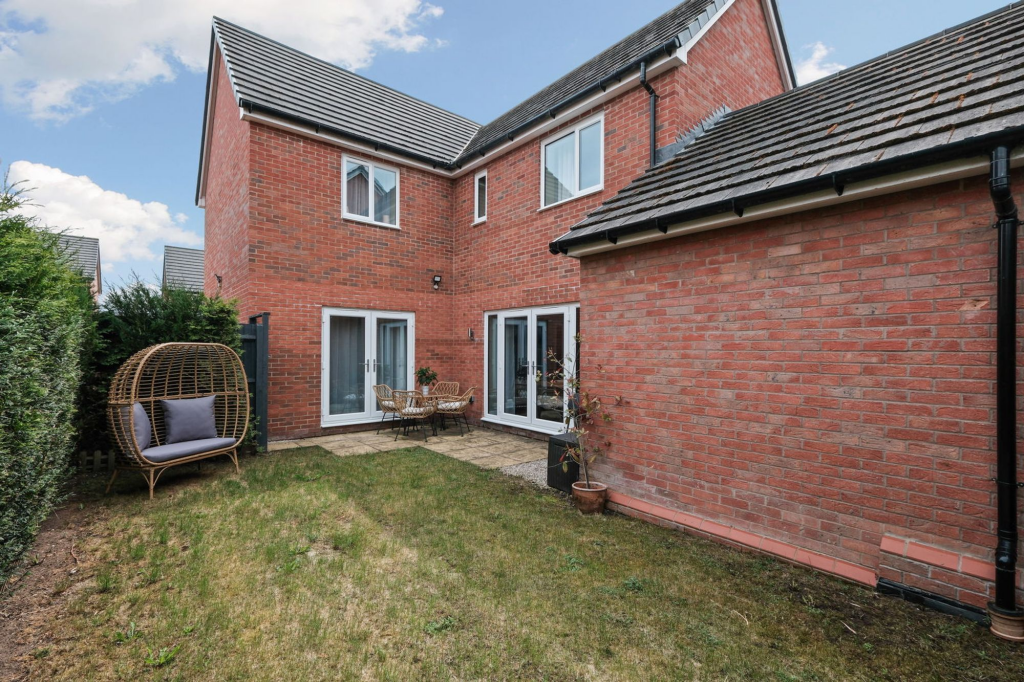 Additional image 18 of Church View Close, Cofton Hackett, B45