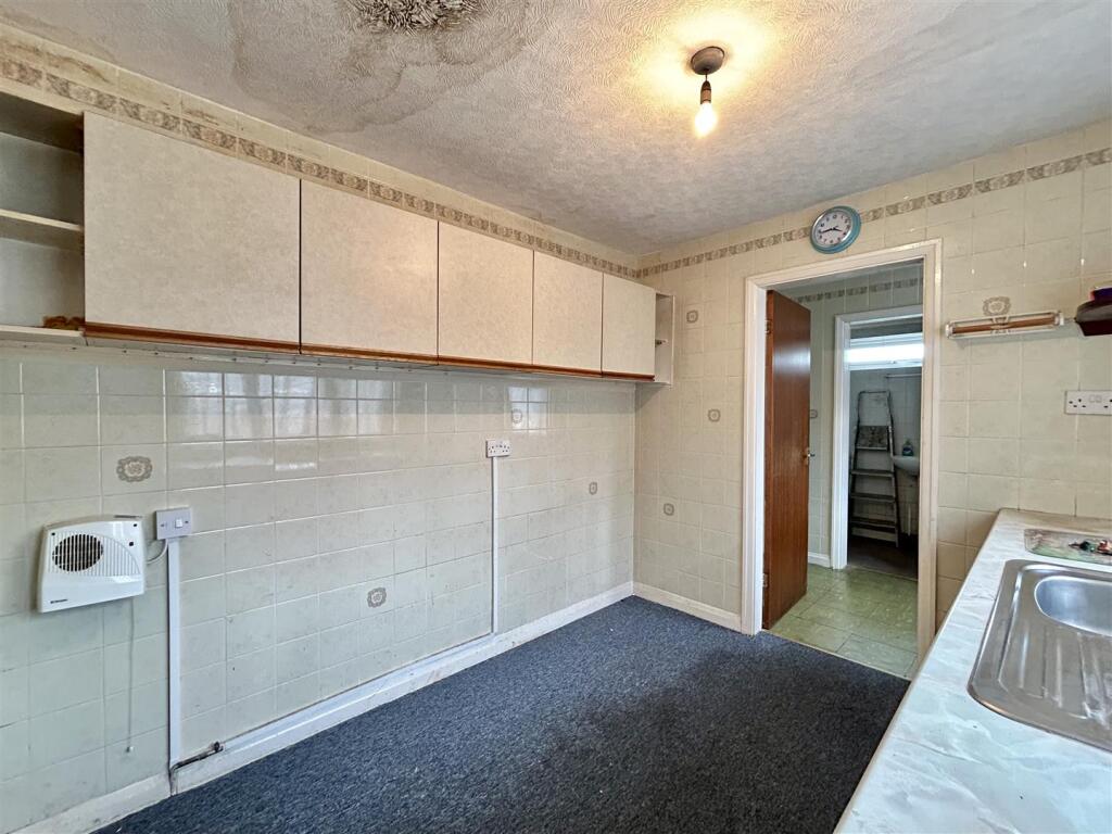 Additional image 9 of Beauty Bank, Cradley Heath