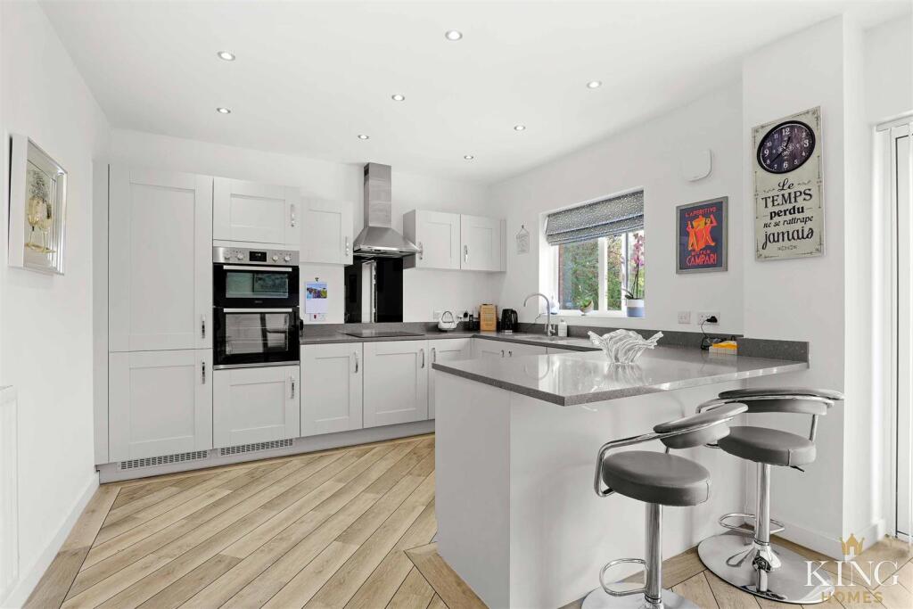 Additional image 6 of Damson Way, Bidford-On-Avon, Alcester