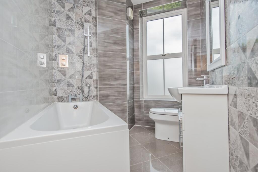 Additional image 23 of Oxford Road, Gomersal, Cleckheaton, BD19