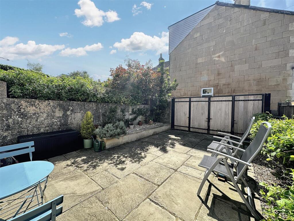 Additional image 19 of Beechen Cliff Villas, Bath