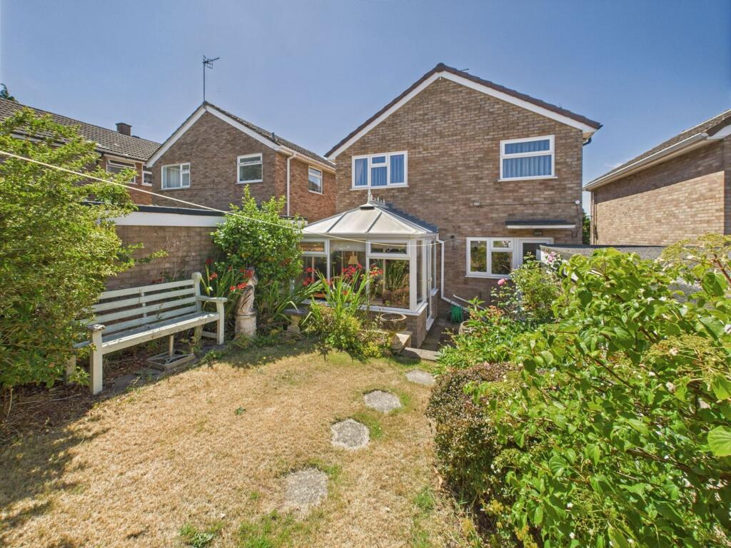 Additional image 18 of Southmead Drive, Lickey End, B60