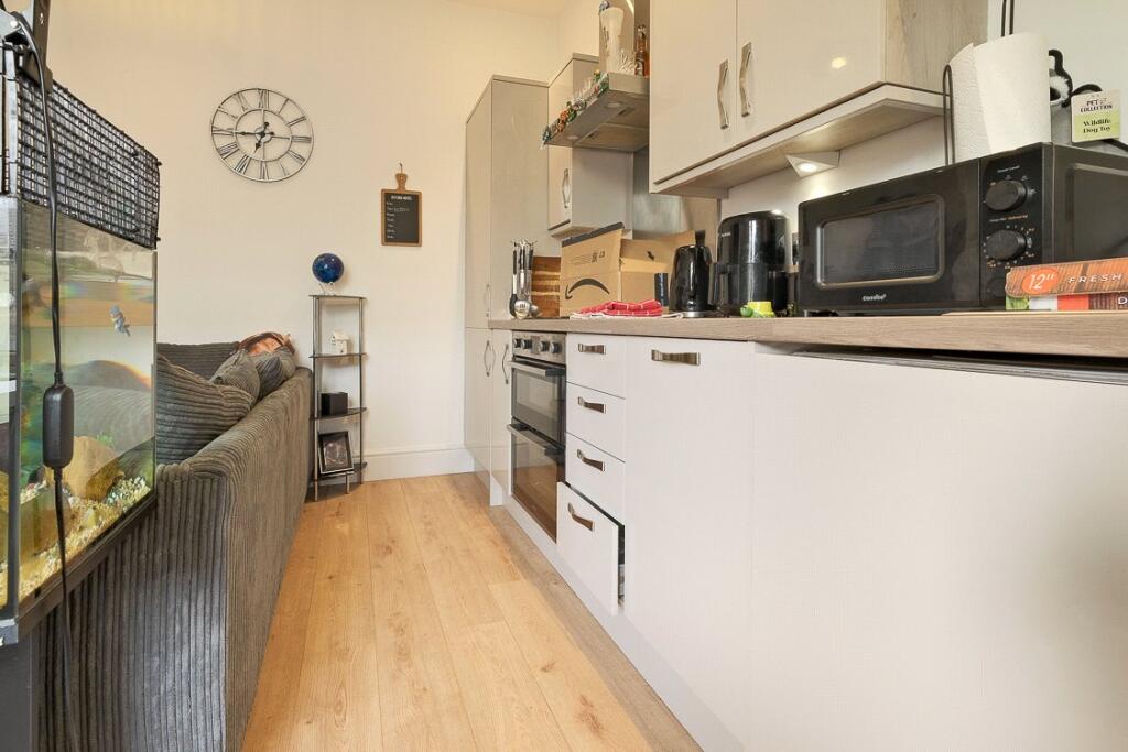 Additional image 4 of Bank Buildings, Barnoldswick, Lancashire, BB18