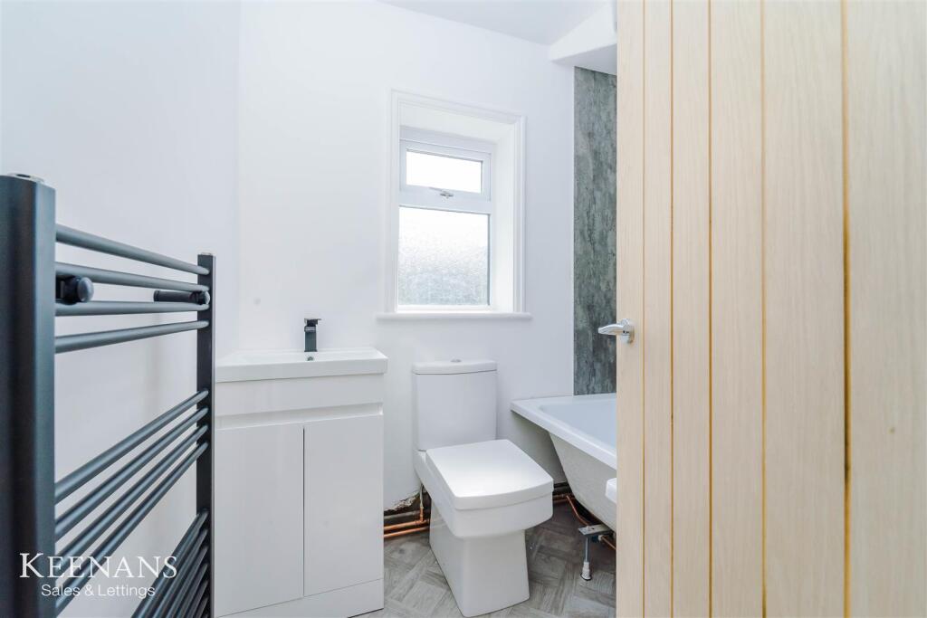 Additional image 8 of Caernarvon Avenue, Burnley