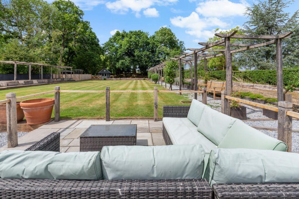 Additional image 44 of Wawensmere Road, Henley-in-arden, B95