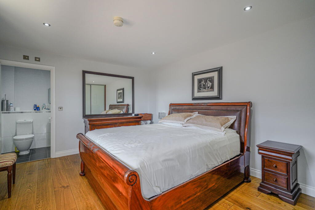 Additional image 19 of Waters Edge, Dickens Heath, Solihull, B90 1UE