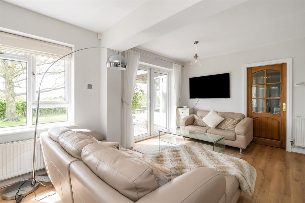 Additional image 7 of Common Lane, Mappleborough Green, Studley