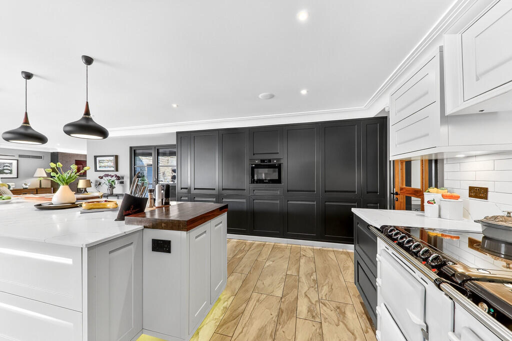 Additional image 20 of The Olives, Station Lane, Birkenshaw