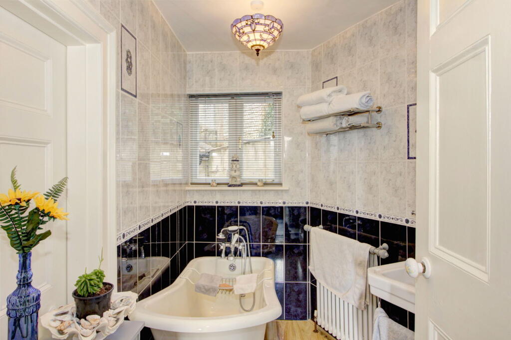 Additional image 14 of Lyndhurst Cottage, Camden, Bath