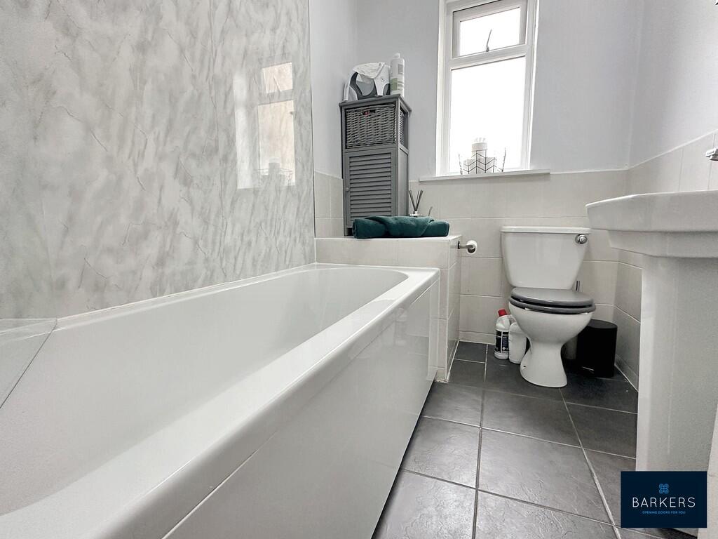 Additional image 8 of St. Johns Place, Birkenshaw