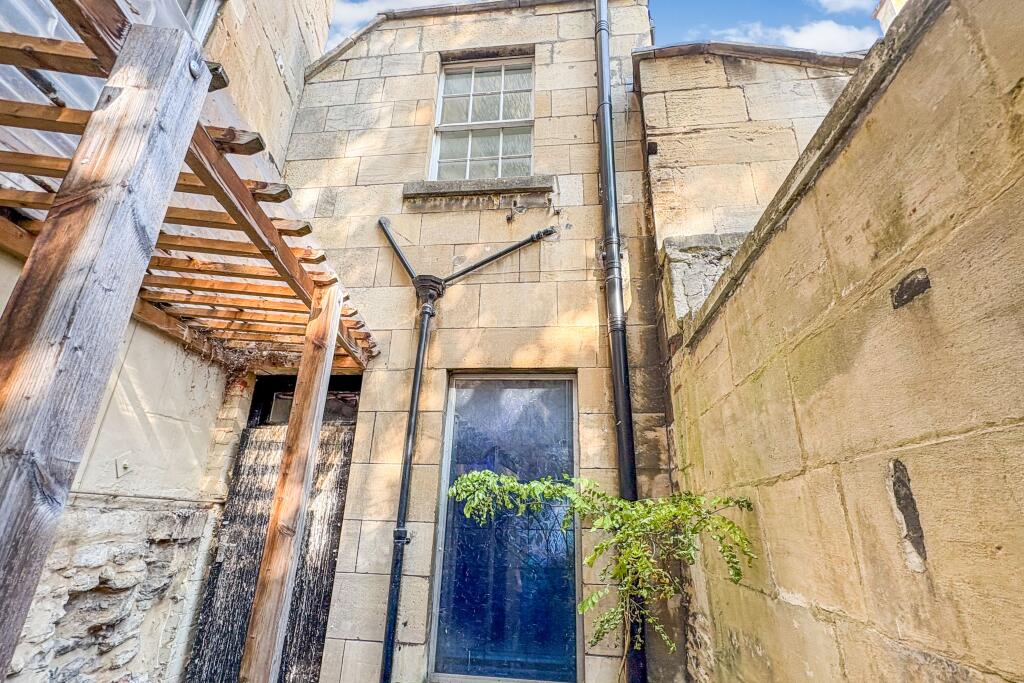 Additional image 9 of 16 Old Orchard Street, Bath, BA1 1JU