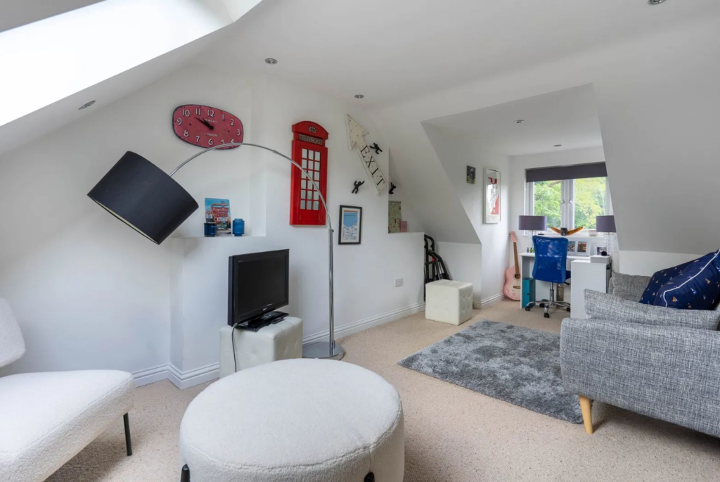 Additional image 15 of Dale Hill, Blackwell, B60