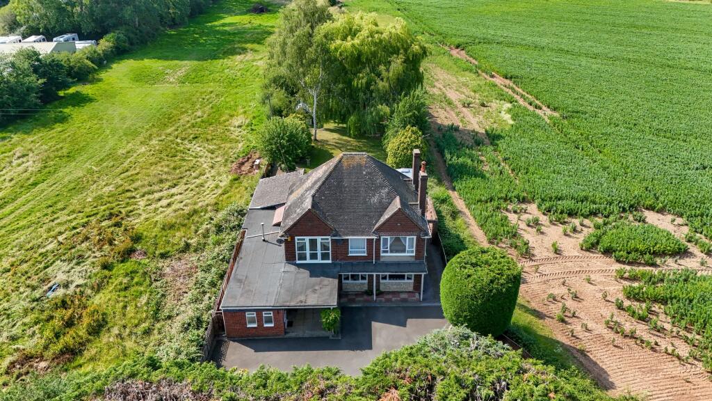 Additional image 25 of Worcester Road, Upton Warren, B61