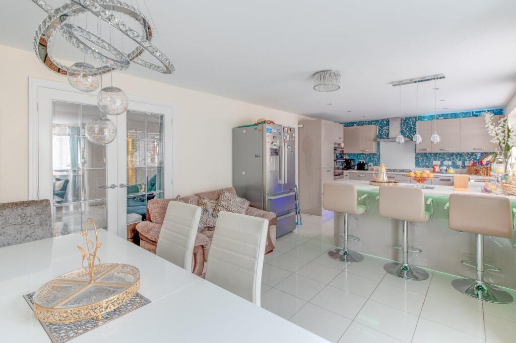 Additional image 8 of Linthurst Crescent, Enfield, Redditch, B97