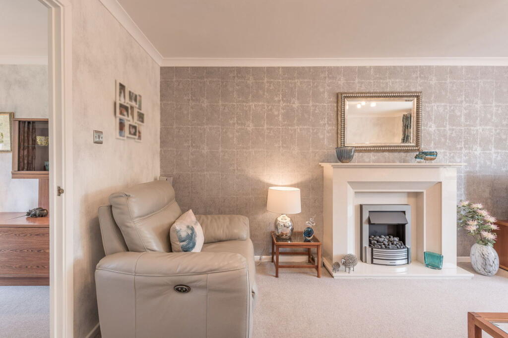 Additional image 10 of Foxlands Drive, Sutton Coldfield, B72 1YZ