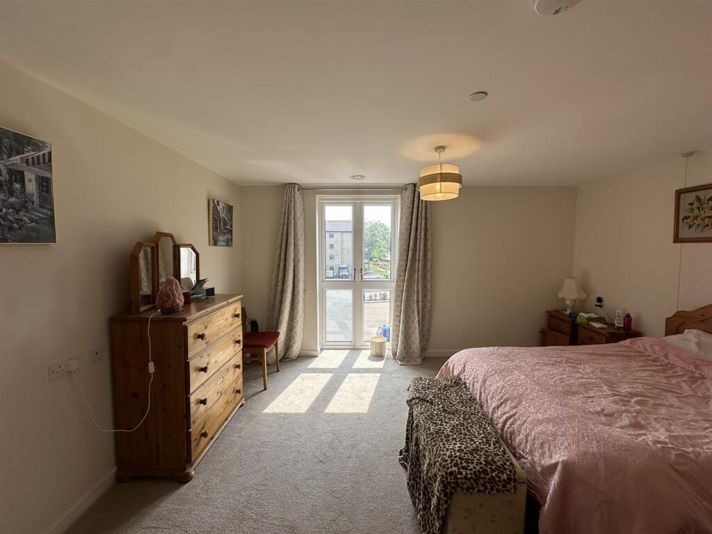 Additional image 13 of Keighley Road, Bingley