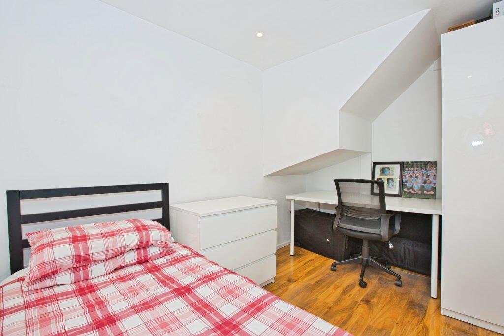 Additional image 5 of Couture Grove, Street, BA16 0GA