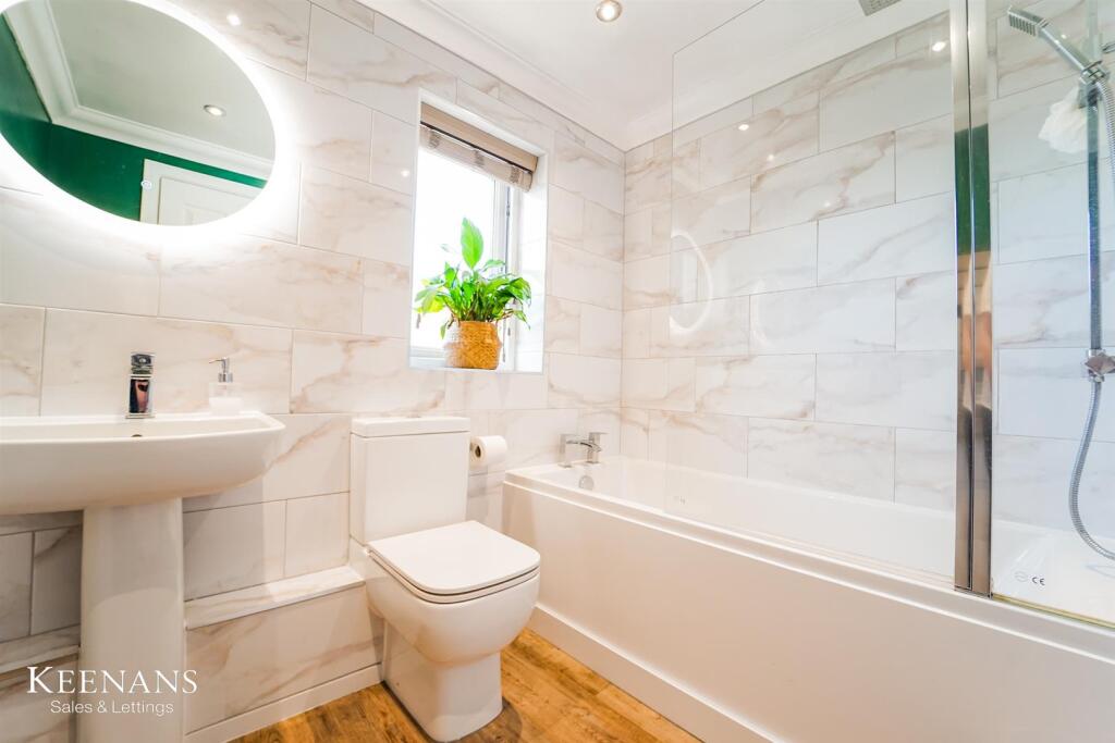 Additional image 16 of Barn Field Close, Colne