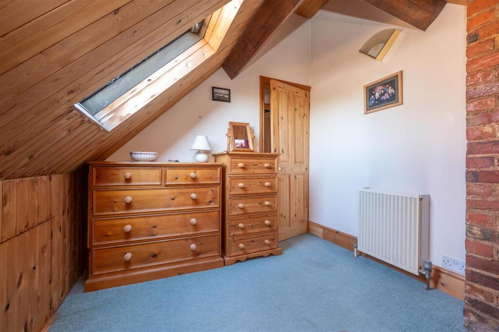 Additional image 16 of Henley Street, Alcester