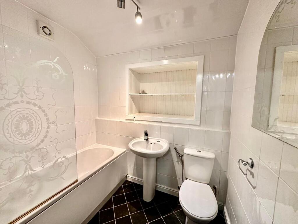 Additional image 12 of Tamworth Road, Amington