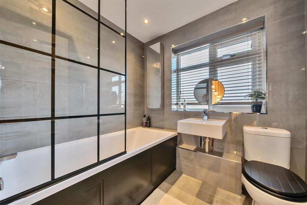 Additional image 20 of Lapworth Oaks, Lapworth