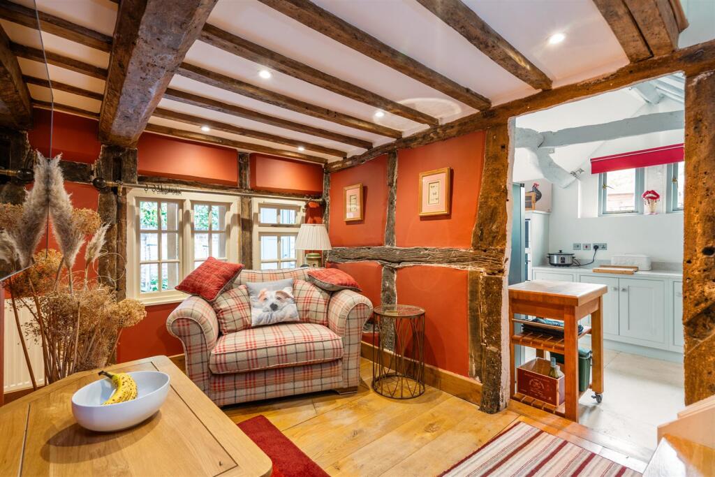 Additional image 14 of Freeman House, 239 High Street, Henley-In-Arden