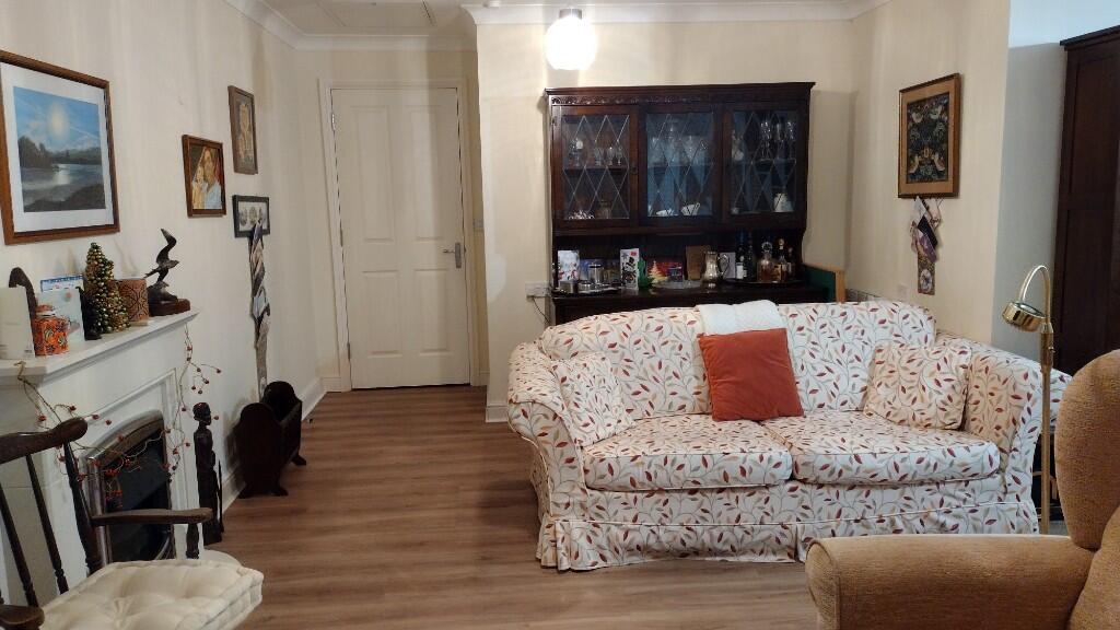 Additional image 10 of 24 Grange Court, 298 Warwick Road, Solihull, West Midlands, B92 7GL
