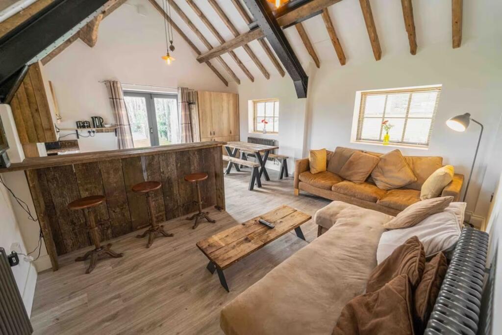 Additional image 4 of Church Hill Farm, Beoley, Redditch, Worcestershire, B98