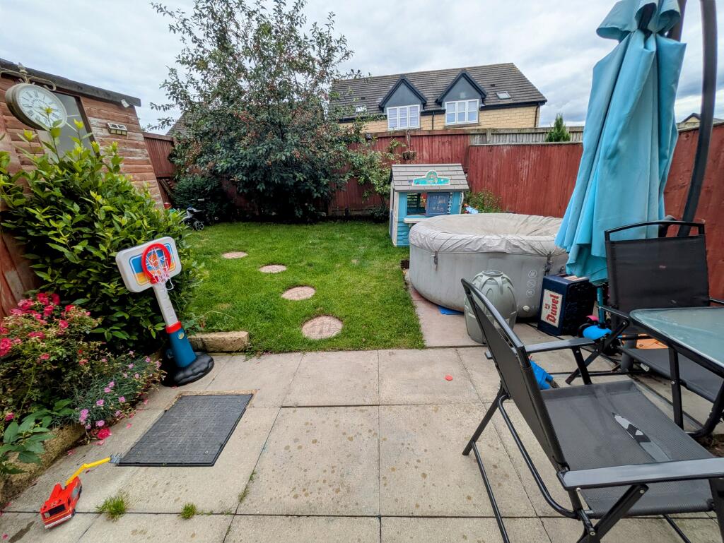Additional image 14 of Tempest Close, Bradford, BD13