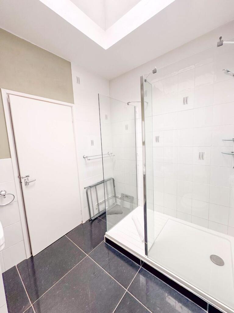 Additional image 21 of Field View, Shepton Mallet