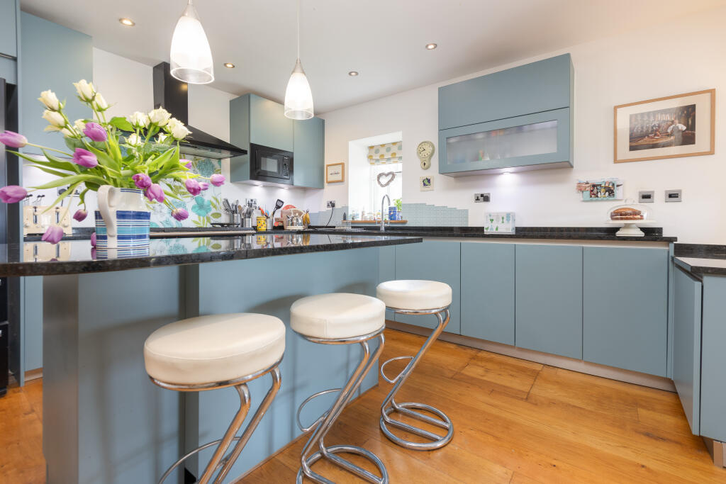 Additional image 10 of Park Road, Burnley, BB10