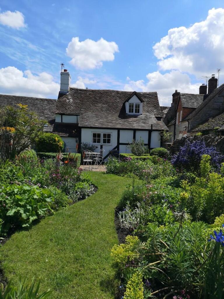 Additional image 29 of 2 The Hamlet, Marlciff, Alcester