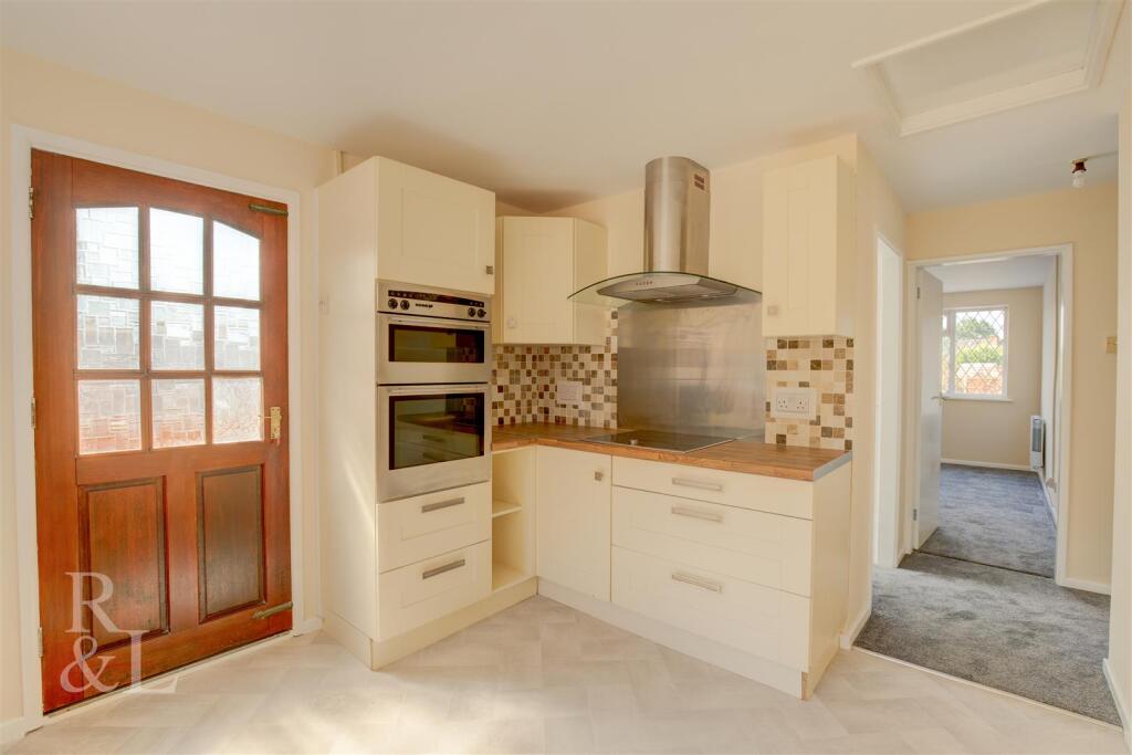 Additional image 11 of Lansdowne Crescent, Two Gates, Tamworth