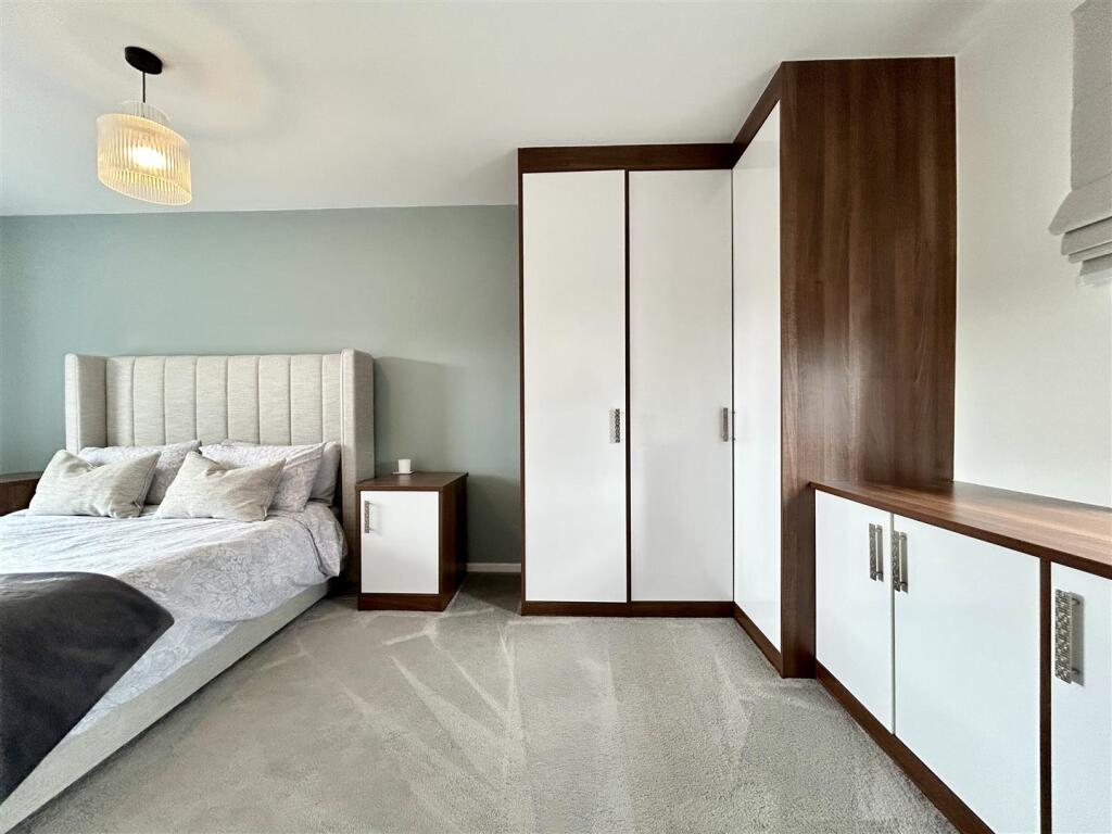 Additional image 16 of Hamilton Avenue, Halesowen