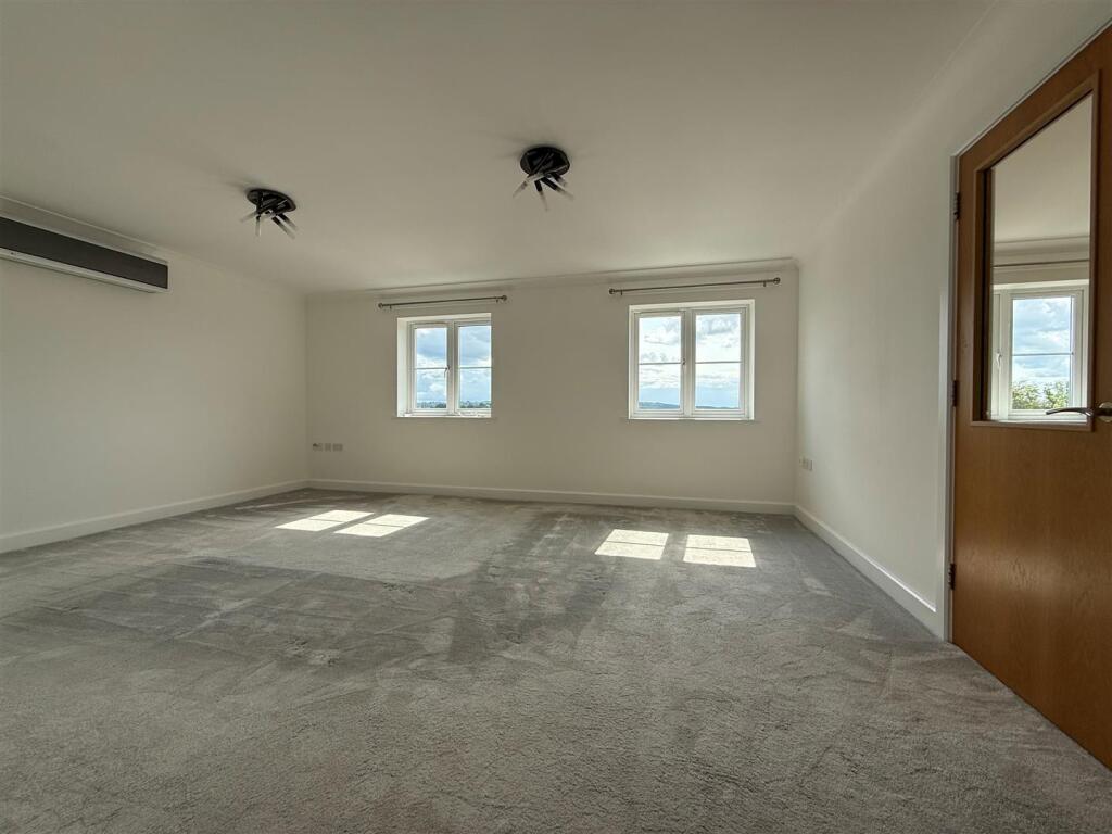 Additional image 8 of Newbury Close, Halesowen