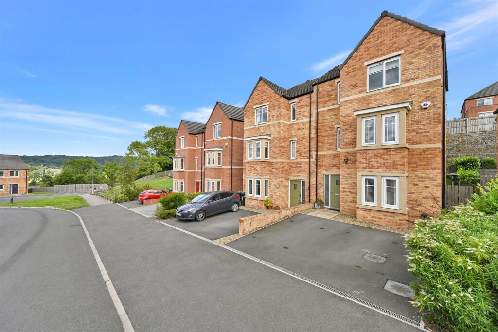 Additional image 16 of Carr Beck Rise, Apperley Bridge