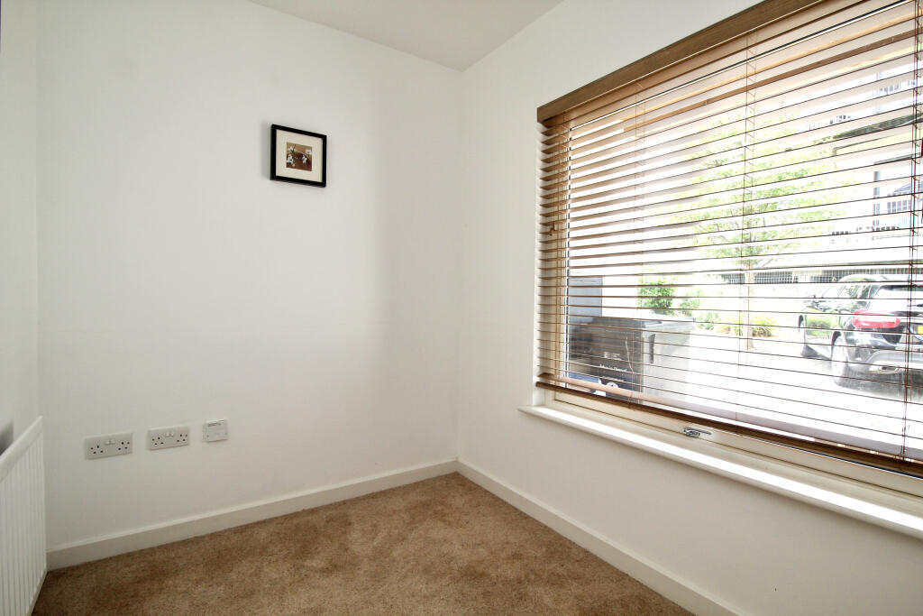 Additional image 9 of Elgin Grove, Street