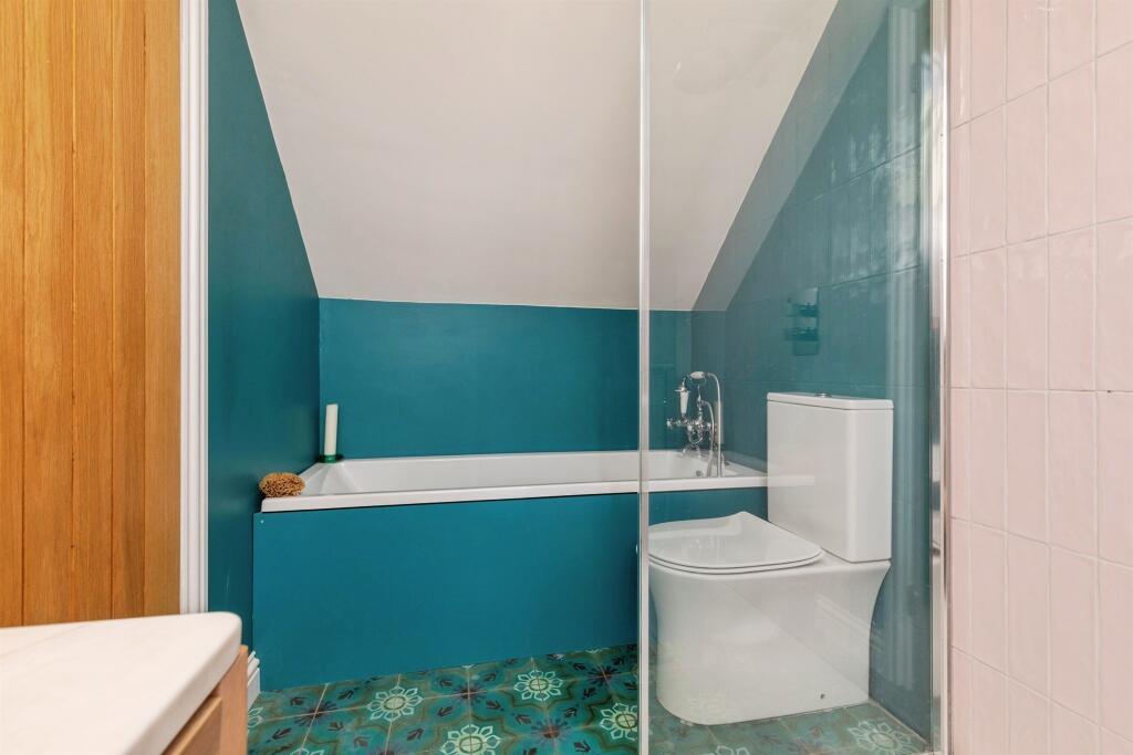 Additional image 13 of Holcombe Close, Bathampton, Bath