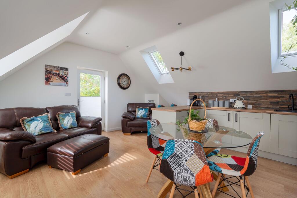 Additional image 8 of Woodlands House, Havyatt, Glastonbury, Somerset