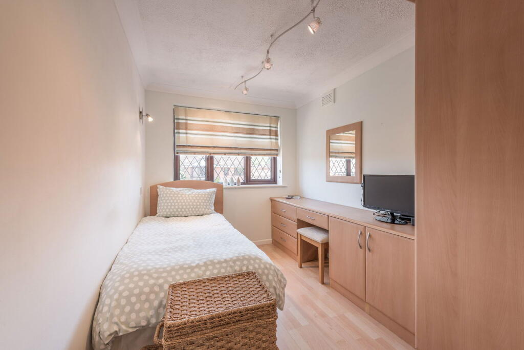 Additional image 27 of Foxlands Drive, Sutton Coldfield, B72 1YZ