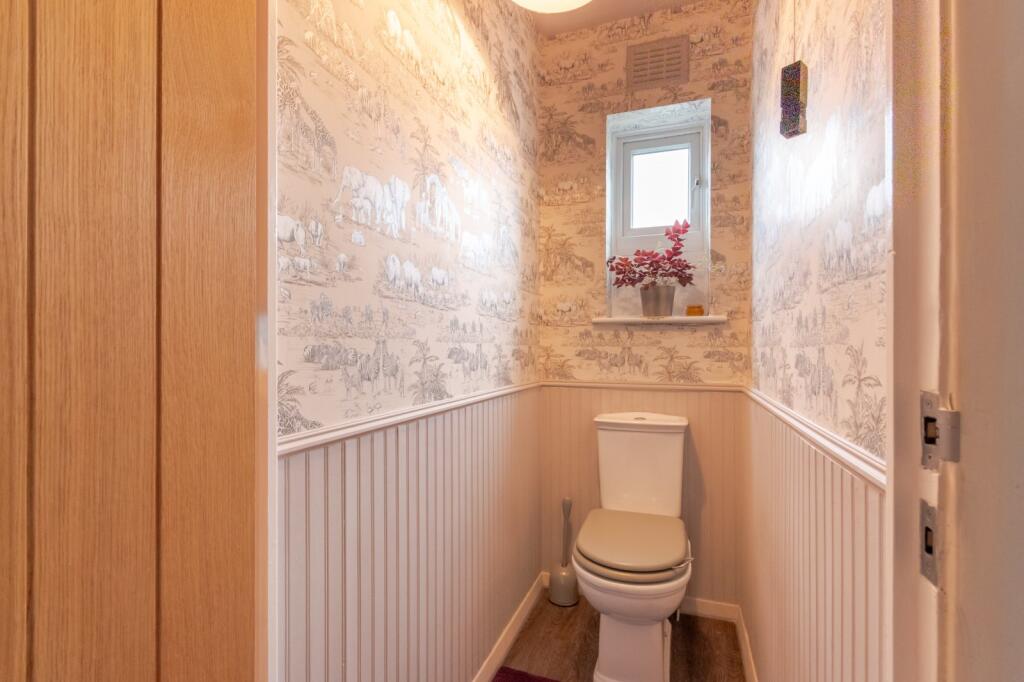 Additional image 6 of Roundhill Mount, Bingley, West Yorkshire, BD16