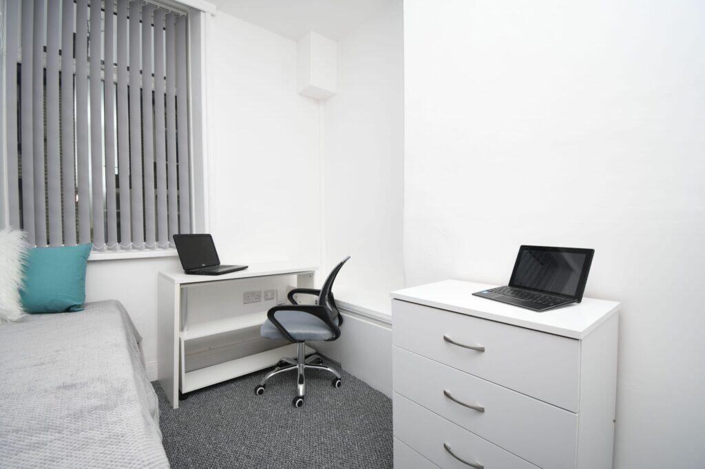 Additional image 10 of 38, Queensberry Road, Burnley, BB11 4LH