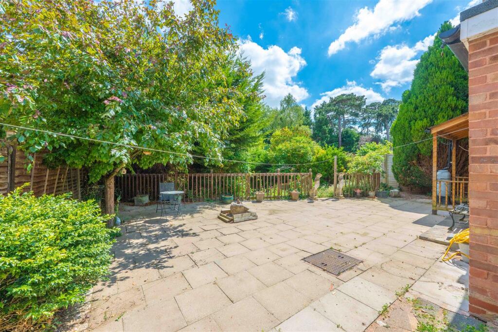 Additional image 13 of Hadrians Walk, Alcester