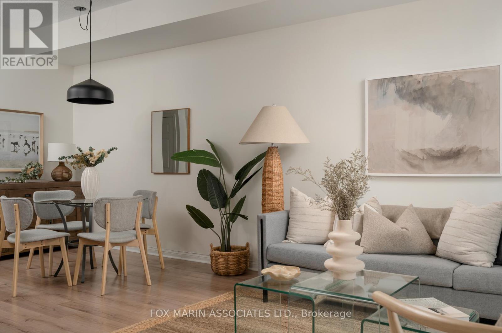 270 - 30 STADIUM ROAD|Toronto (Niagara), Ontario M5V3P4