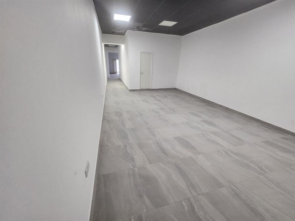 Additional image 11 of 325 High Street, West Bromwich