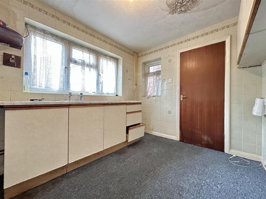 Additional image 8 of Beauty Bank, Cradley Heath