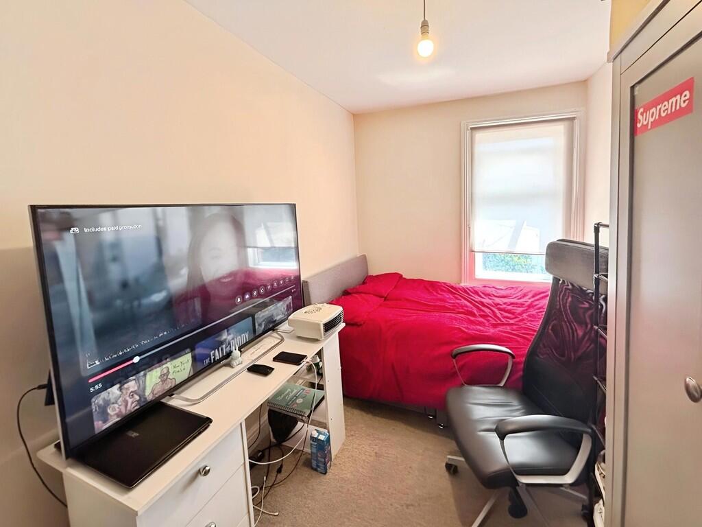 Additional image 5 of Eastland Road, Yeovil