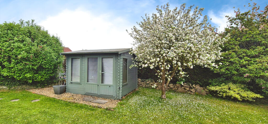 Additional image 9 of Stoney Stratton